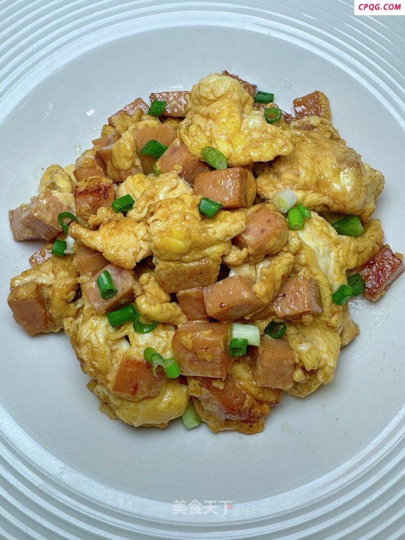 午餐肉滑蛋的做法