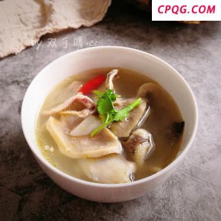 山药鸡脚响螺汤