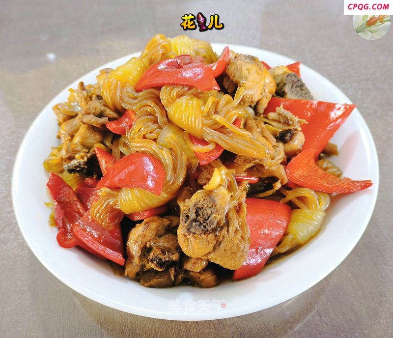 红椒魔芋结烧鸡块的做法