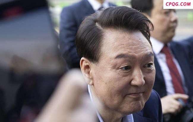尹锡悦出席涉内乱案首场公审 否认所有指控