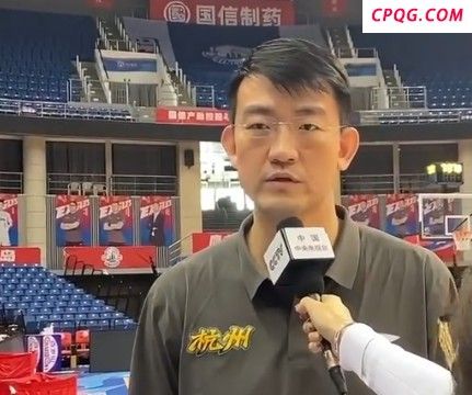 广厦男篮主帅：希望球员别单打独斗