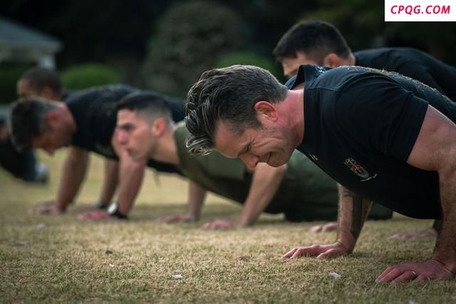 大V：特朗普用人不当付出惨痛代价 五角大楼陷入混乱