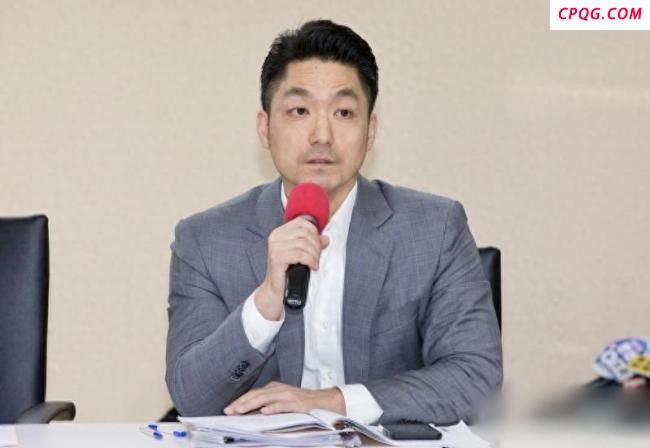 台北市长与绿营议员唇枪舌剑