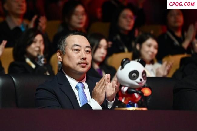 上海体育局支持王励勤接棒国乒