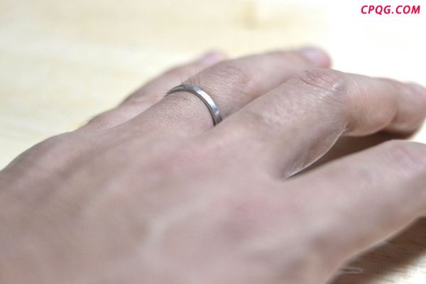 日本女子切掉男友无名指防其出轨 极端手段引发震惊