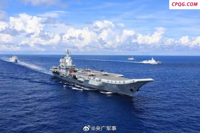 航母山东舰下水8周年