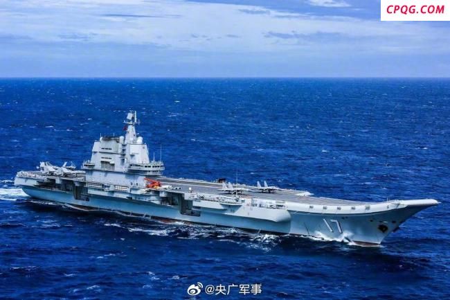 航母山东舰下水8周年 驰骋深蓝