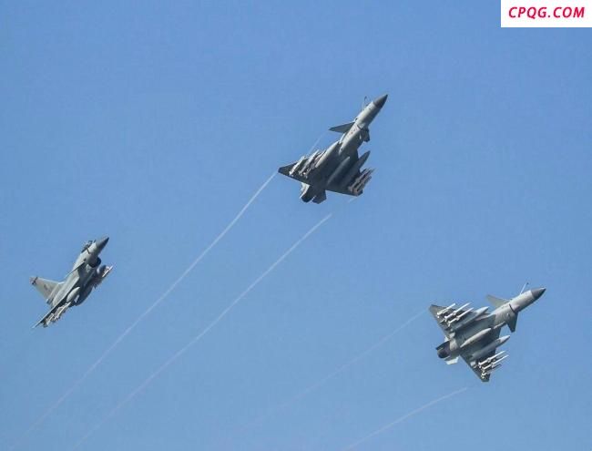 大V：巴军歼-10C与印军阵风战机对峙 空中较量引发关注