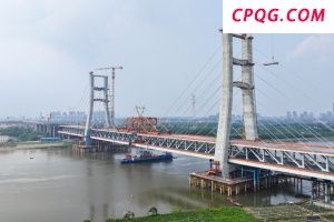 创六项世界纪录 扬子洲赣江公铁大桥钢梁吊装完成
