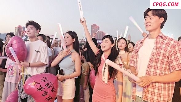 “最帅乞丐”拒当模特：乞讨更轻松 时间线引关注
