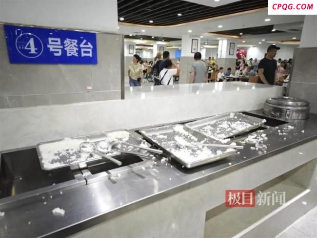 荣昌公务员食堂一顿蒸1000斤米饭 机关食堂“开门迎客”