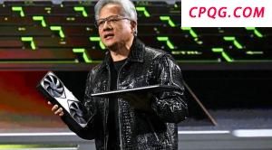 游乐园回应多名游客用脚踹骆驼 已加强巡查并整改
