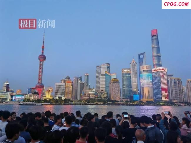 五一假期全球的人都来上海了