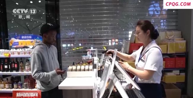 老外博主：中国很棒，来玩！入境游订单激增