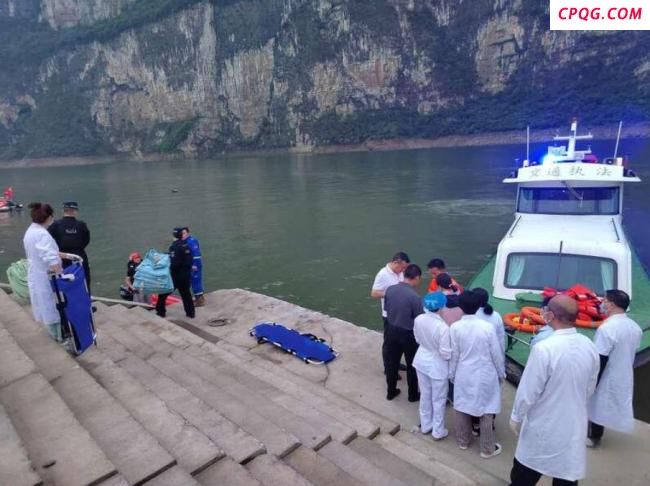 贵州游船侧翻事发时出现14级阵风 大自然威力惊人