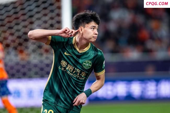 王钰栋8球登顶中超射手榜