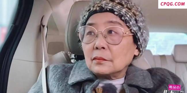 黄圣依回应和妈妈因请保姆起冲突 母女关系引热议