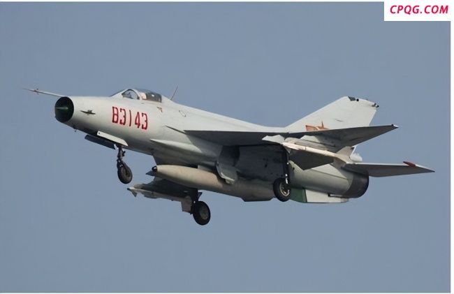 专家：印巴空战后中国战机机会来了 自研之路显成效