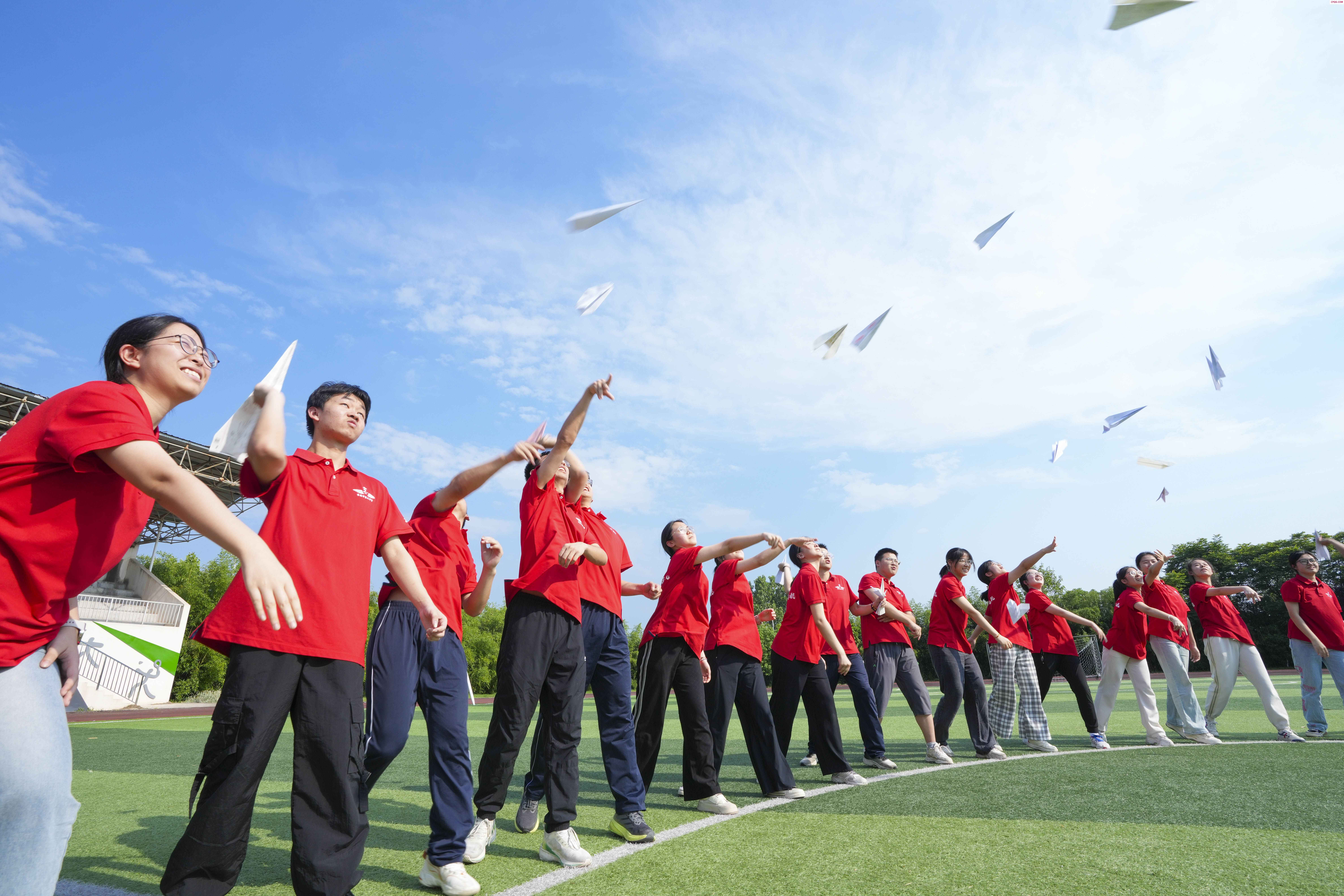 江西吉安：放松心情 迎接高考