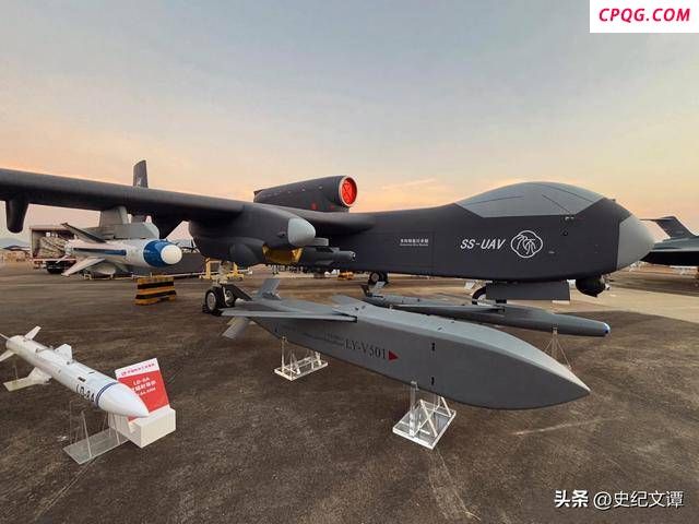 专家谈乌媒质疑九天无人机生存能力逢特朗普生日细节曝光