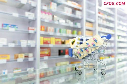 药店大考进行时：过去一年关店近4万家，一季度收缩持续