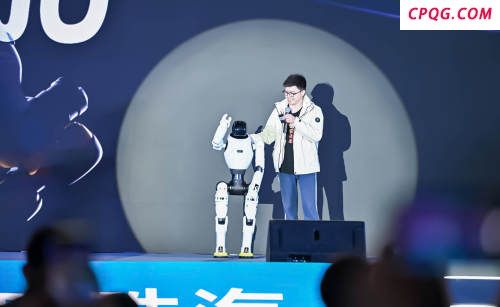 21新智人｜继腾讯后，京东也投了！智元机器人完成B+轮融资