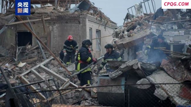 俄称击落110架乌无人机 乌称多地遭袭已致12人死亡