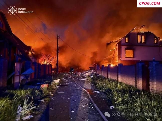 特朗普痛批普京泽连斯基 最严厉批评引发关注