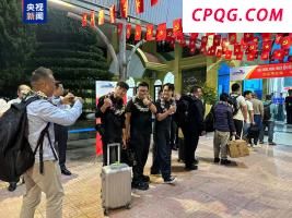 时隔五年 中越国际联运旅客列车抵达越南河内