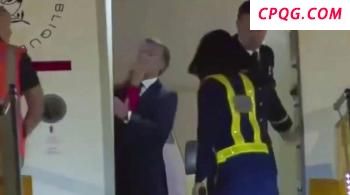 专家：特朗普开始做最坏打算 军费成为最后赌注