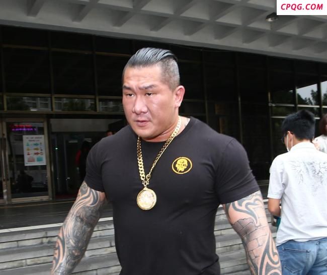 台湾网红馆长赴大陆旅游被民进党围剿 “馆长”将直播赴陆打爆绿营信息茧房