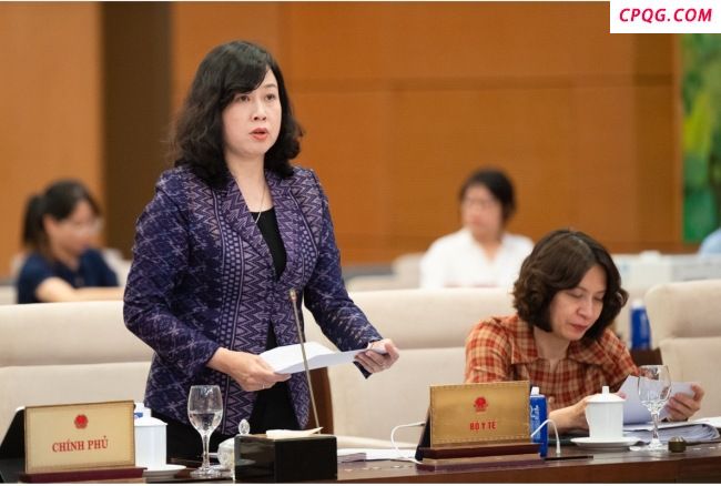 越南国会通过法律修正案 取消生育限制