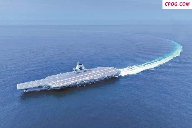 中国超级航母福建舰即将服役 核动力航母或开工 004型航母研发加速