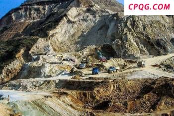 水陆两栖飞机AG600迈入批量生产 获颁民航局生产许可证
