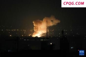 伊朗深夜近200枚导弹飞向以色列画面 特拉维夫遭袭伤亡惨重