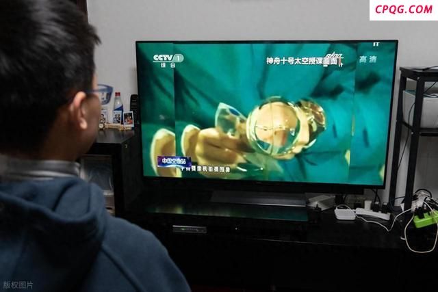 韩网红首次看中剧震惊男人做饭