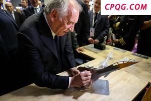 巴黎航展开幕 全球航空盛会开启