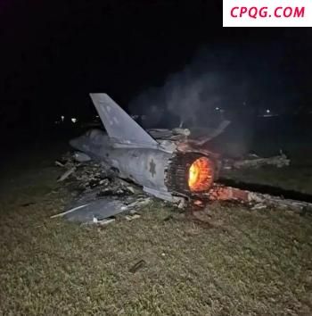 歼-35A等中国战机亮相巴黎 全谱系装备闪耀登场