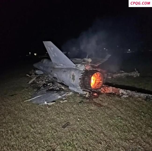 伊朗方面称击落第4架以军F35战机 残骸照片曝光