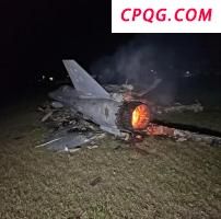 男生未答出问题被班主任踢伤 失范教师何以继续任教？