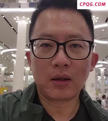 特朗普怼CNN记者：假新闻 高度捏造的虚假报道