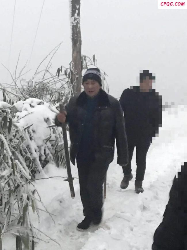 缉毒警察王宇飞去世事迹公开 雪山缉毒英雄陨落