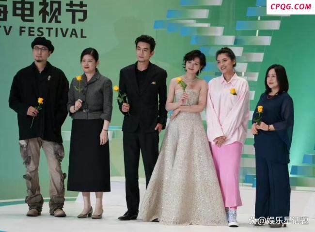 刘亦菲缺席白玉兰红毯