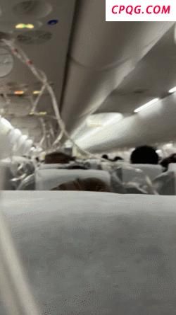 一波音客机从上海飞东京途中速降