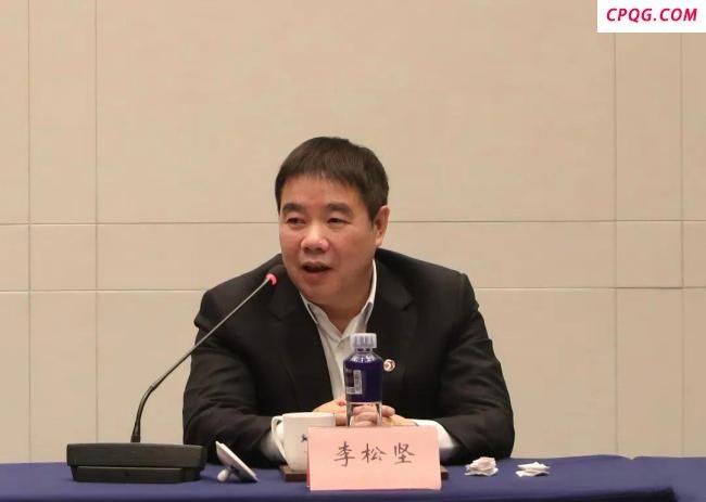 起底被学霸儿子曝光的“房产大王”