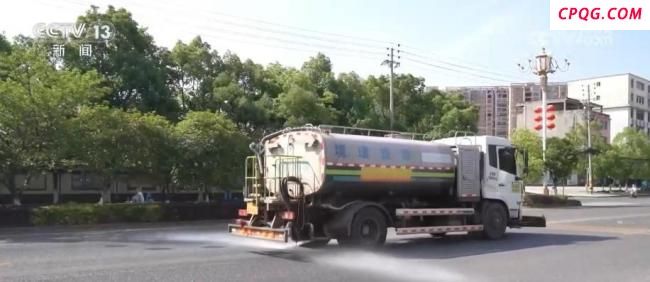 多措并举应对高温“烤”验 各地开启清凉服务