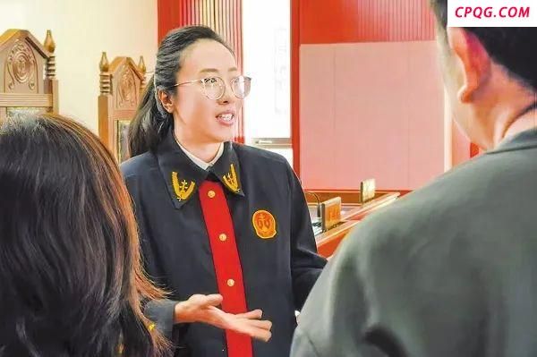 兄妹六年不来往 竟在法庭相拥而泣 手足情深终和解