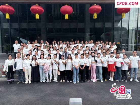 湖南湘西：直播经济赋能乡村振兴的“古丈实践”