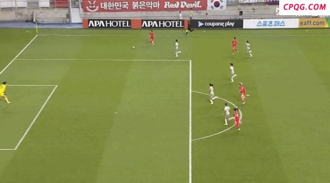遭绝平 中国女足2-2韩国女足 东亚杯首战憾平