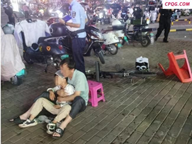 醉汉抡板凳砸伤路过孩子已被拘留